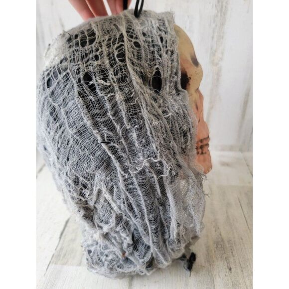 Styrofoam AS IS grim reaper hanging head skeleton red Halloween prop decor - Picture 12 of 16